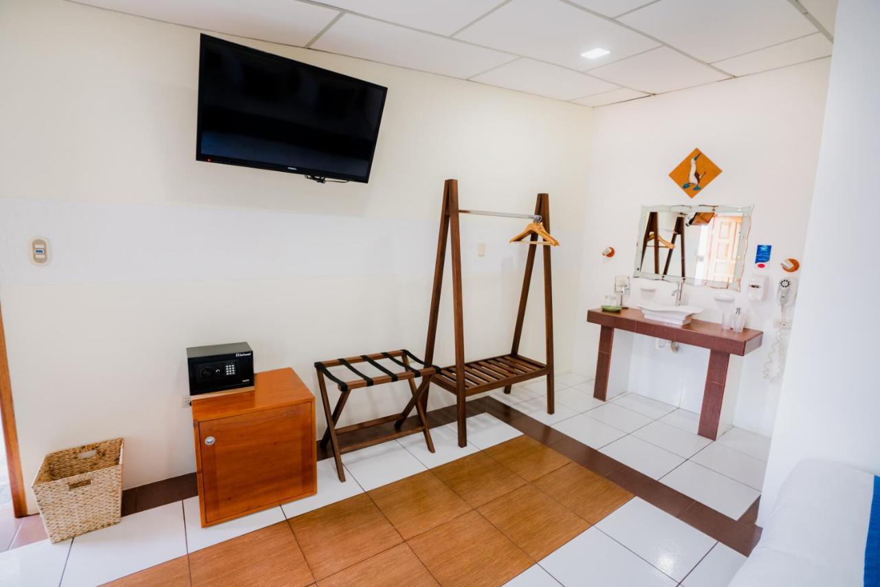 Hotel Palace Galapagos Puerto Ayora  Exteriér fotografie