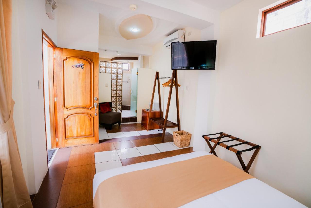 Hotel Palace Galapagos Puerto Ayora  Exteriér fotografie